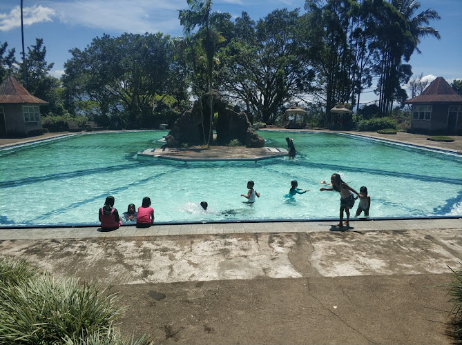 Harga Tiket Masuk Kolam Renang Sarimanggis Kabupaten Solok Renangloka