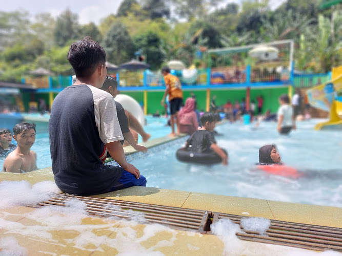 Harga Tiket Masuk Kolam Renang Tirta Asri Kabupaten Batang Jun 2023